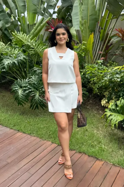 SHORT SAIA SOPHIA COM ABA DETALHE